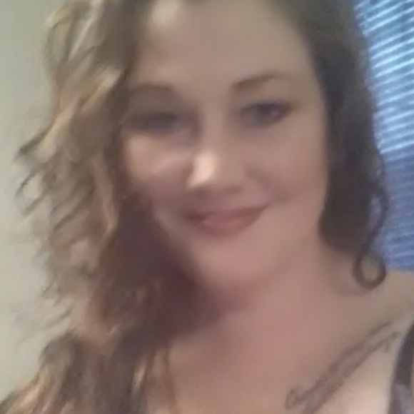 Meet your Posher, Shannon - Picture 1 of 1